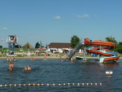 Bild vergr��ern: Freibad R�hner See