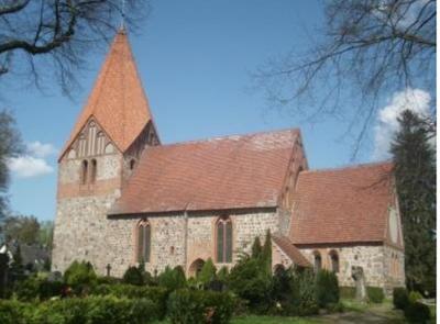 Bild vergr&ouml;&szlig;ern: Dorfkirche Bernitt