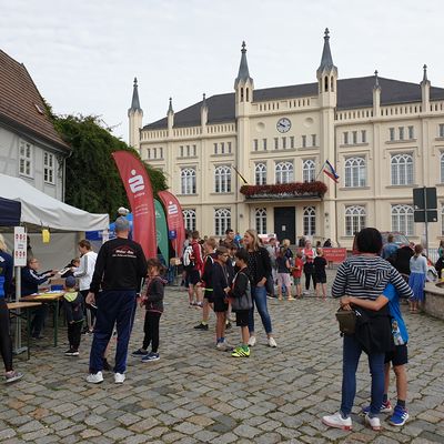 Bild vergr&ouml;&szlig;ern: 14. B&uuml;Wo-Citylauf Marktplatz