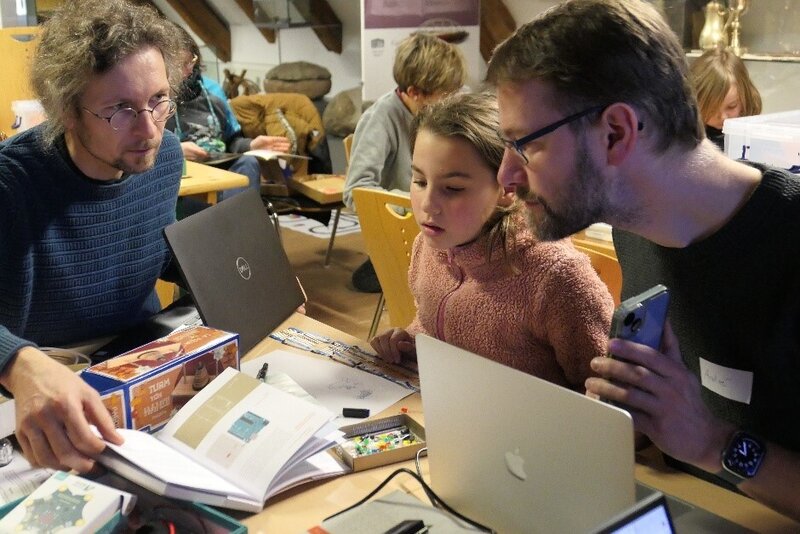Probleml&ouml;sung durch Schwarmintelligenz.