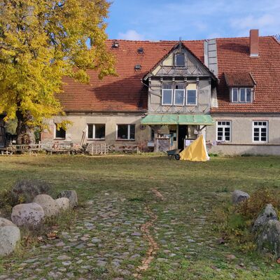 Bild vergr&ouml;&szlig;ern: Gutshaus Hermannshagen