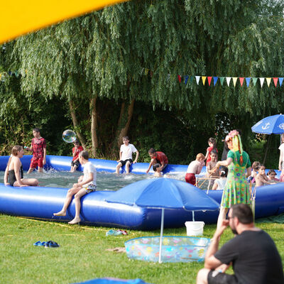 Bild vergr&ouml;&szlig;ern: Fest im Park 2026