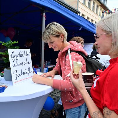 Bild vergr&ouml;&szlig;ern: B&uuml;tzower G&auml;nsemarkttage 2026