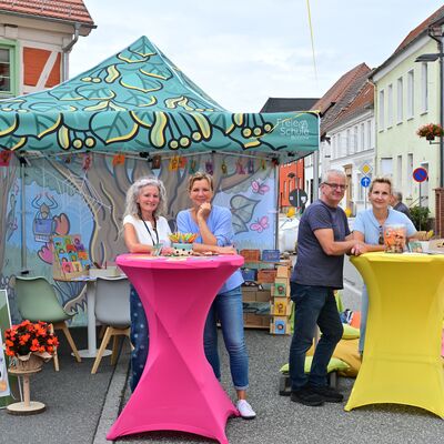 Bild vergr&ouml;&szlig;ern: B&uuml;tzower G&auml;nsemarkttage 2026