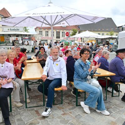 Bild vergr&ouml;&szlig;ern: B&uuml;tzower G&auml;nsemarkttage 2026